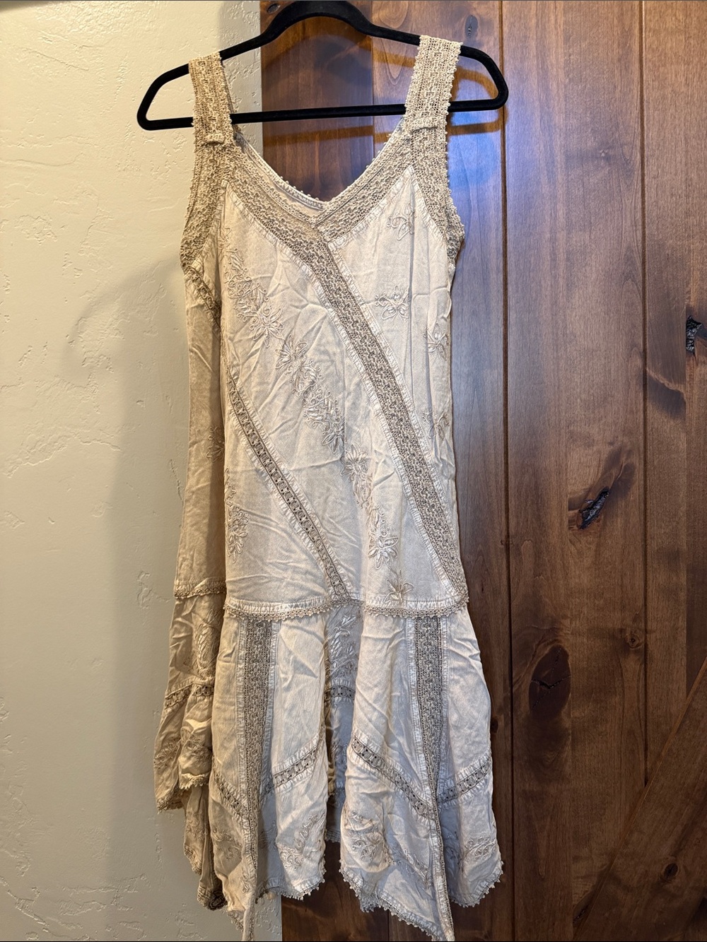 Sleeveless Cream Embroidered Midi Dress